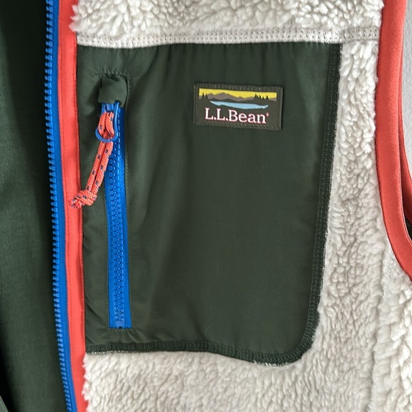 L.L.Bean Sherpa Vest - Picture 4 of 4